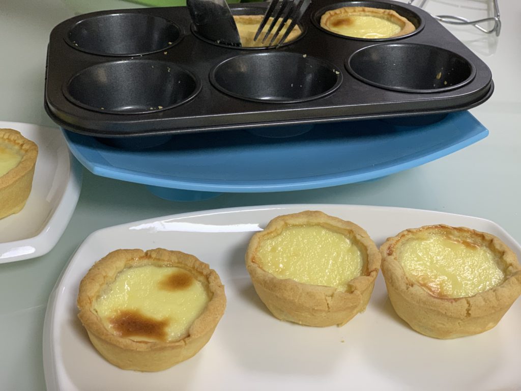 delicious egg tarts