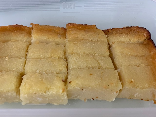 Nyonya Kueh - Kueh Ubi Bingka (Baked Tapioca Cake or Cassava Cake